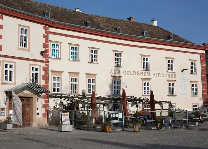 Smile Apartments Zum Goldenen Hirschen Krems an der Donau photo