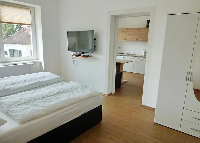 Zimmer Im Weinviertel Bad Pirawarth photo